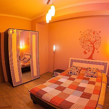 Квартира Подобово В Центрі На Вулиці Краківській 34 Площа Ринок Сам Центер Міста Львова Eksteriør bilde